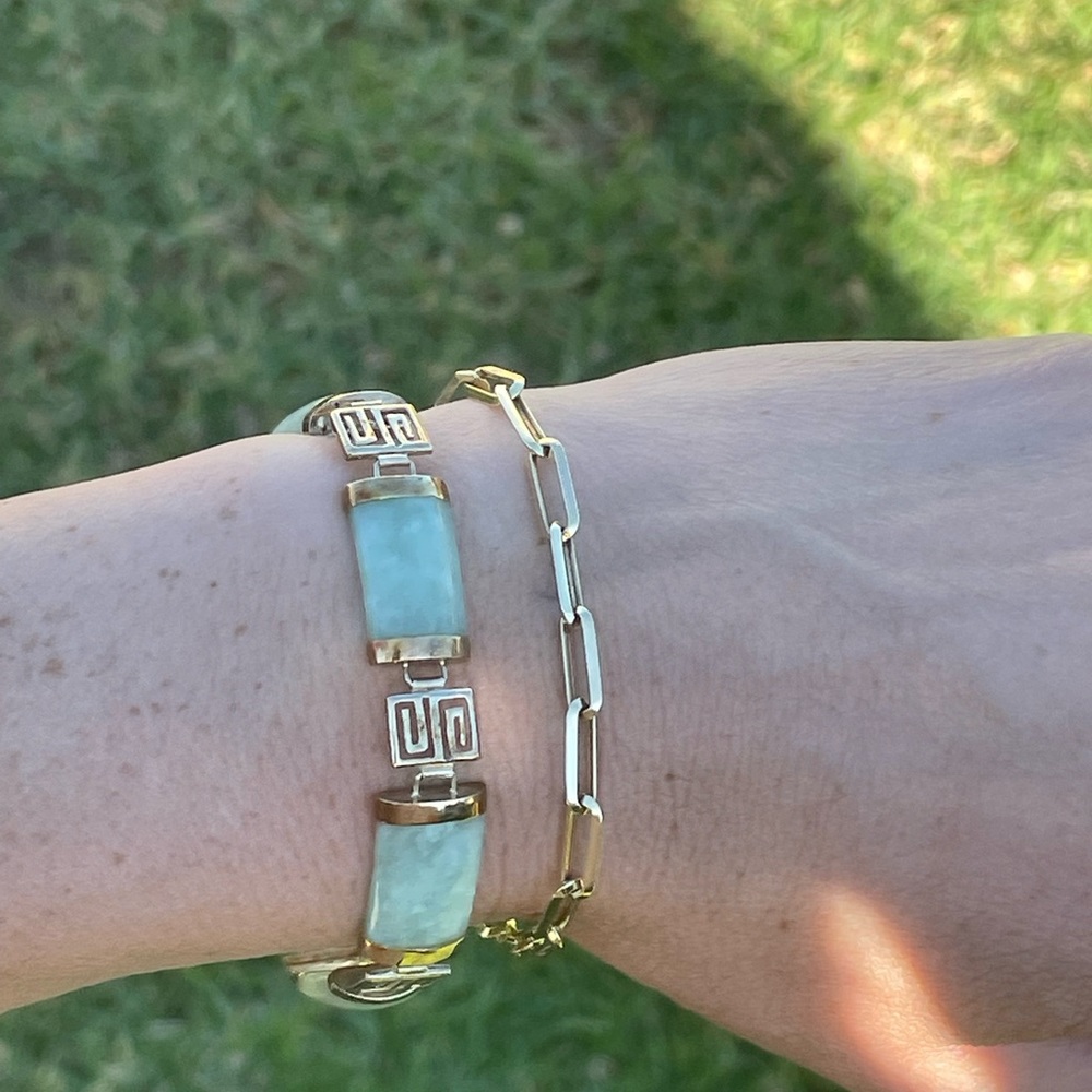 14k Gold & Jade Bracelet - Picture 5 of 9